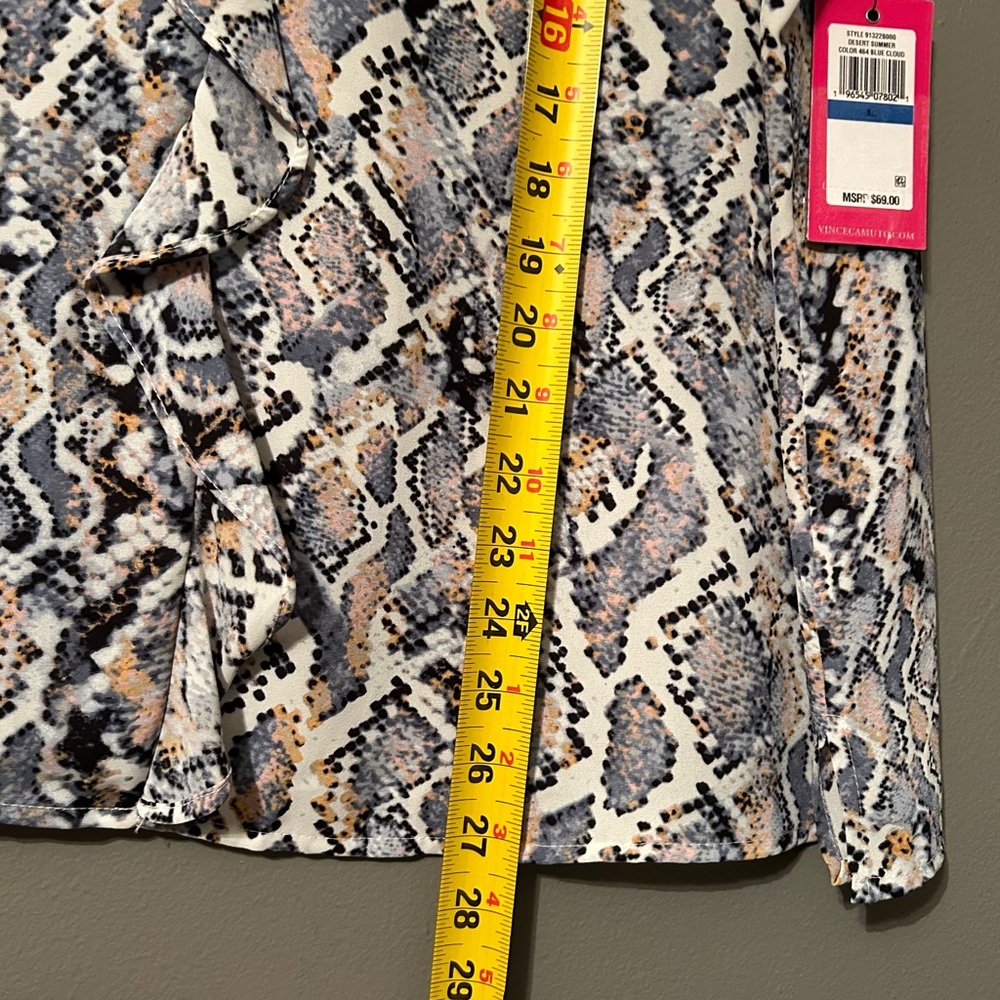 NWT Vince Camuto Sz XL Ruffle V-neck Blue Cloud Snakeskin Sleeveless Blouse Top! - Picture 8 of 9